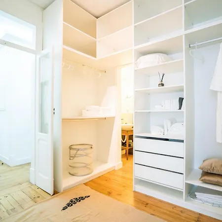 Lägenhet Estrela Neoclassical Apt- River View *