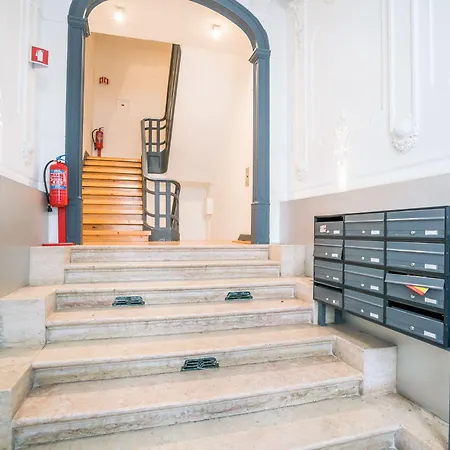 Apartment Estrela Neoclassical Apt- River View *